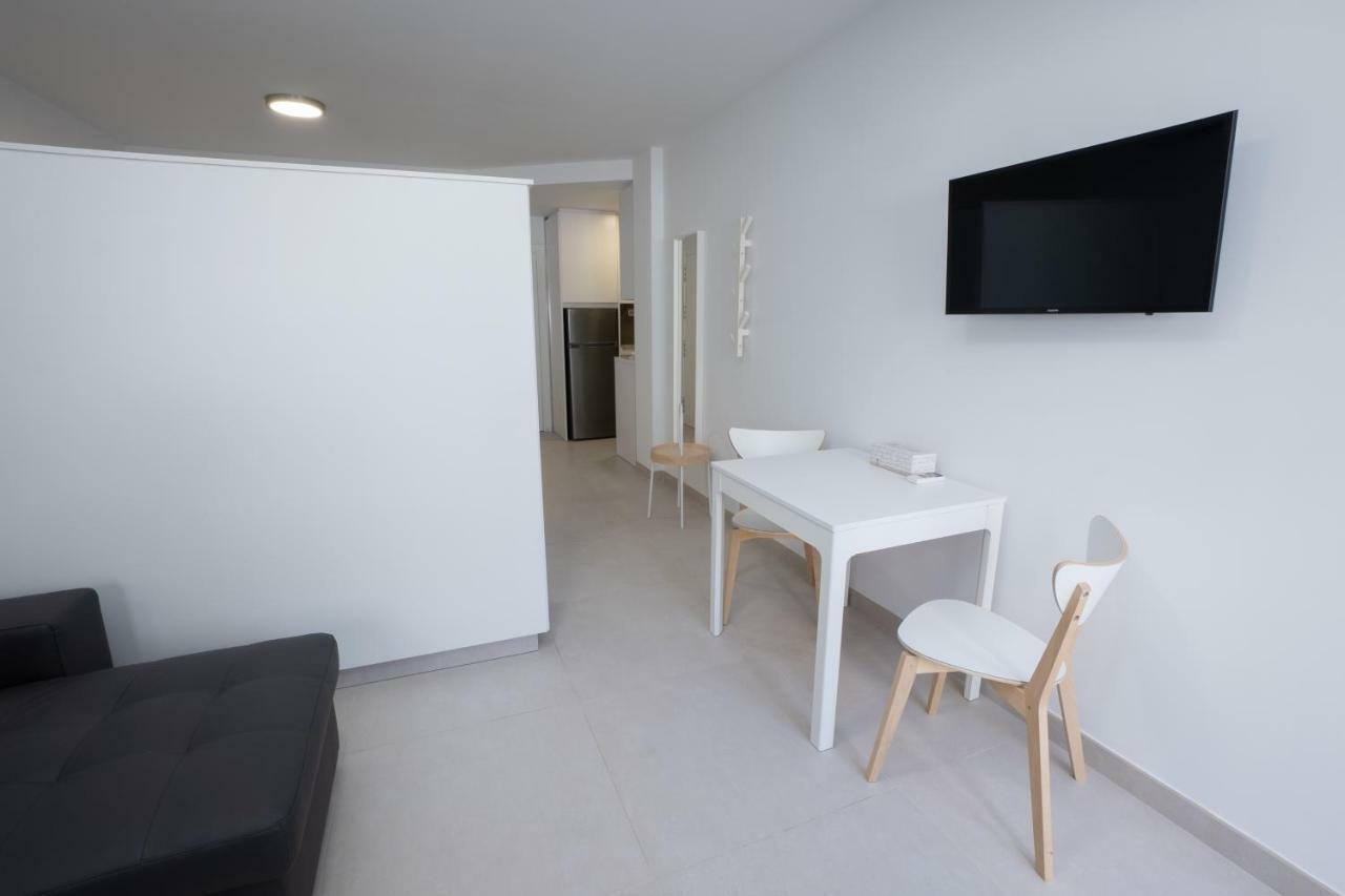 Apartamentos Mombasa 2 Planta Nerja Exteriör bild